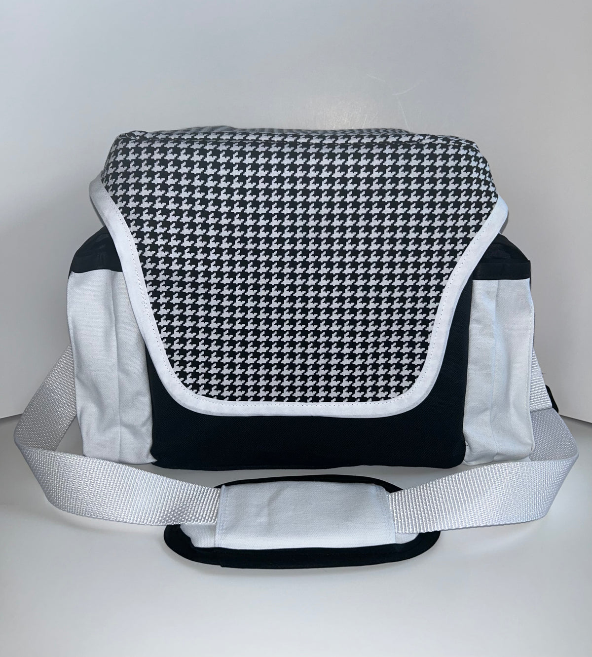 Suction Machine Carrying Case - Houndstooth