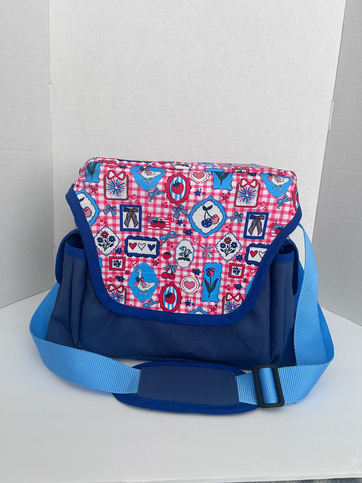 Suction Machine Carrying Case - Americana Gingham Goose
