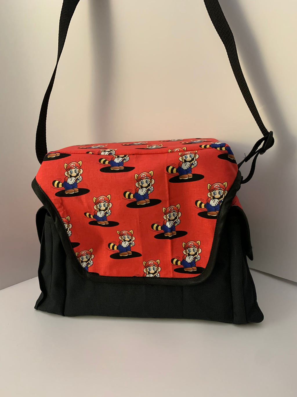 Suction Machine Carrying Case - Super Mario (Red)